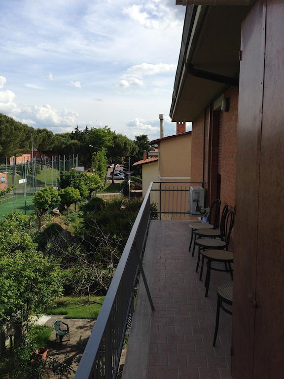 Ferienwohnung Casarimidia Perugia Zimmer foto